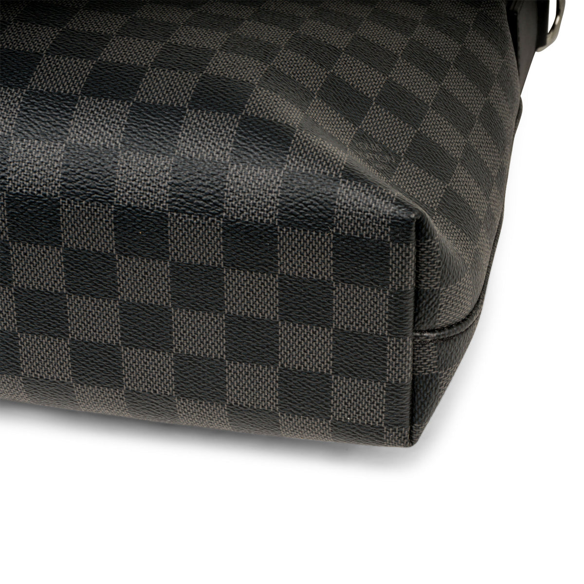 7DW Damier Graphite Laptop Bag