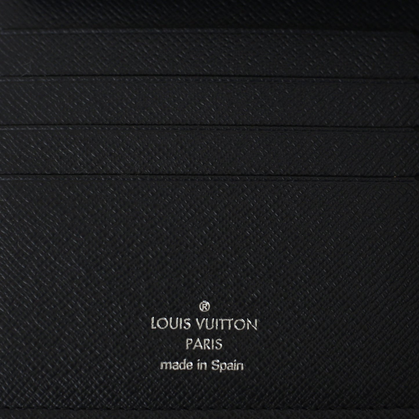Louis Vuitton | Canvas Chapman Men's Wallet | One-Size