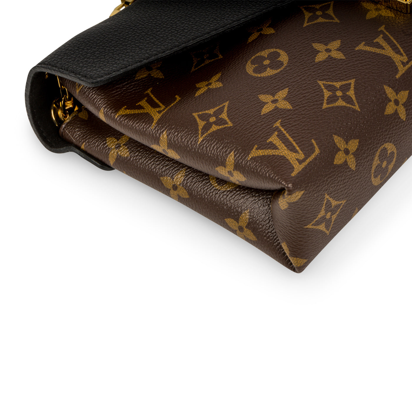 Pallas Chain Shoulder Bag