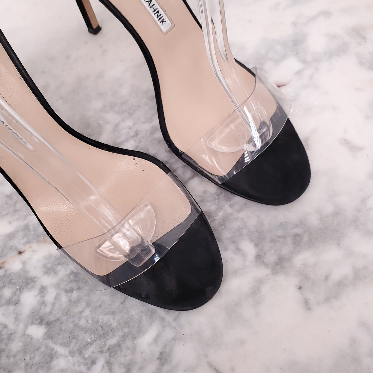 MANOLO BLAHNIK BLACK SUEDE AND LUCITE HEELS - SIZE 38.5