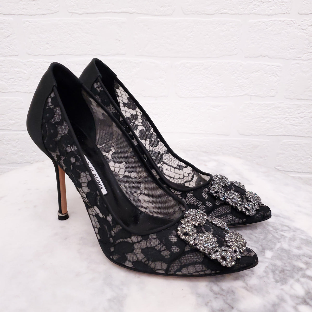 MANOLO BLAHNIK HANGISI LACE HEELS - SIZE 37