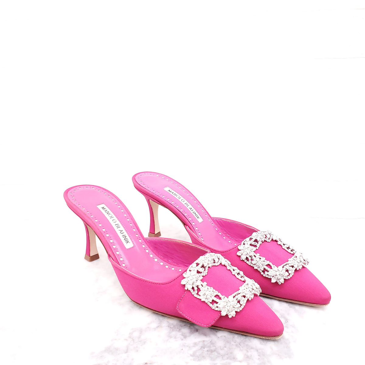 MANOLO BLAHNIK PINK MAYSALE SATIN MULES - SIZE 37