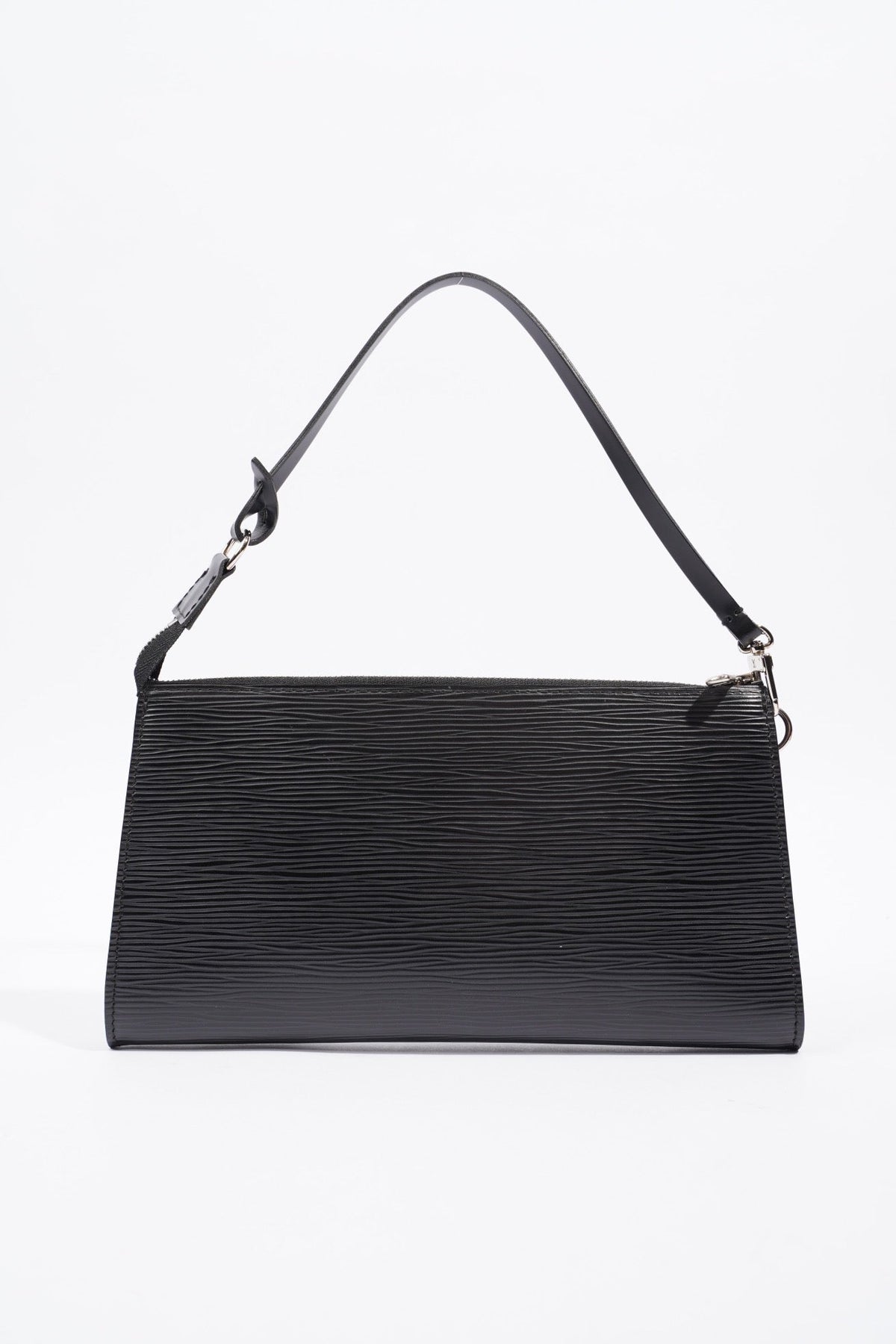 Louis Vuitton Pochette Black Epi Leather
