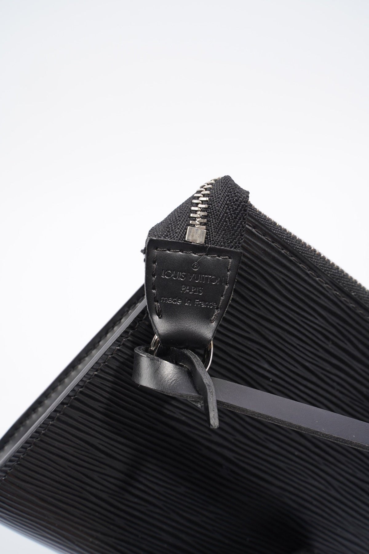 Louis Vuitton Pochette Black Epi Leather