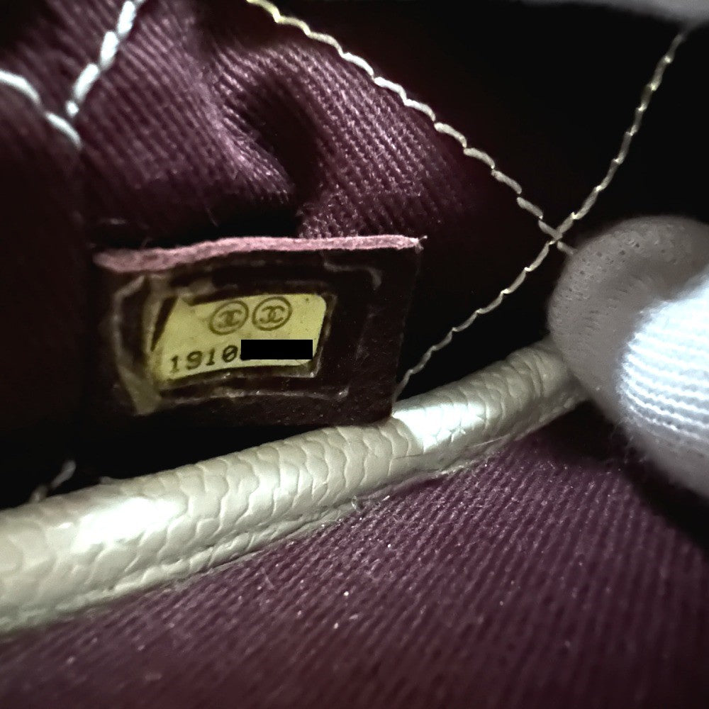 CHANEL Tote Bag Caviar skin white CC COCO Mark Matrasse Women Used