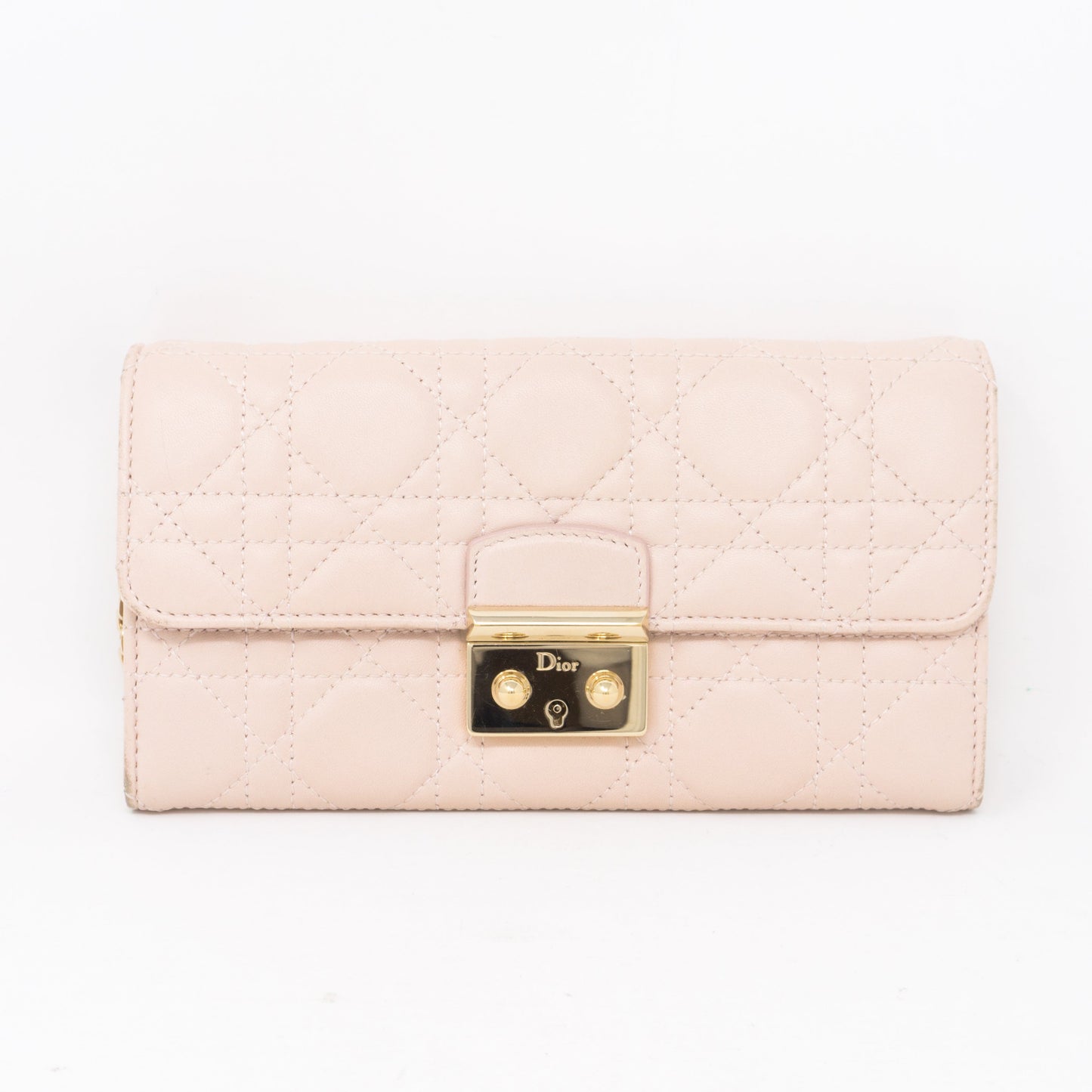 Wallet on Chain Light Pink