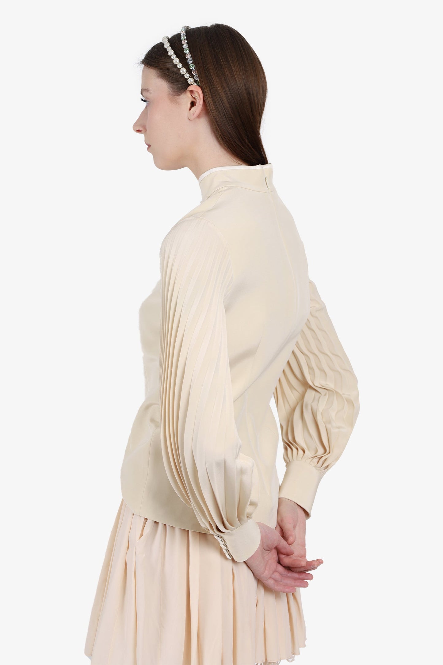 Gucci Cream Silk Pleated Heart Cut Out Top Size 38