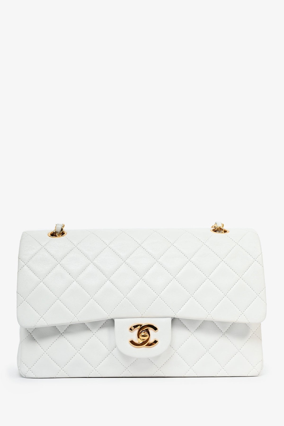 Chanel™ 1991-94 Vintage White Quilted Leather Medium Double Flap (Refurbished)