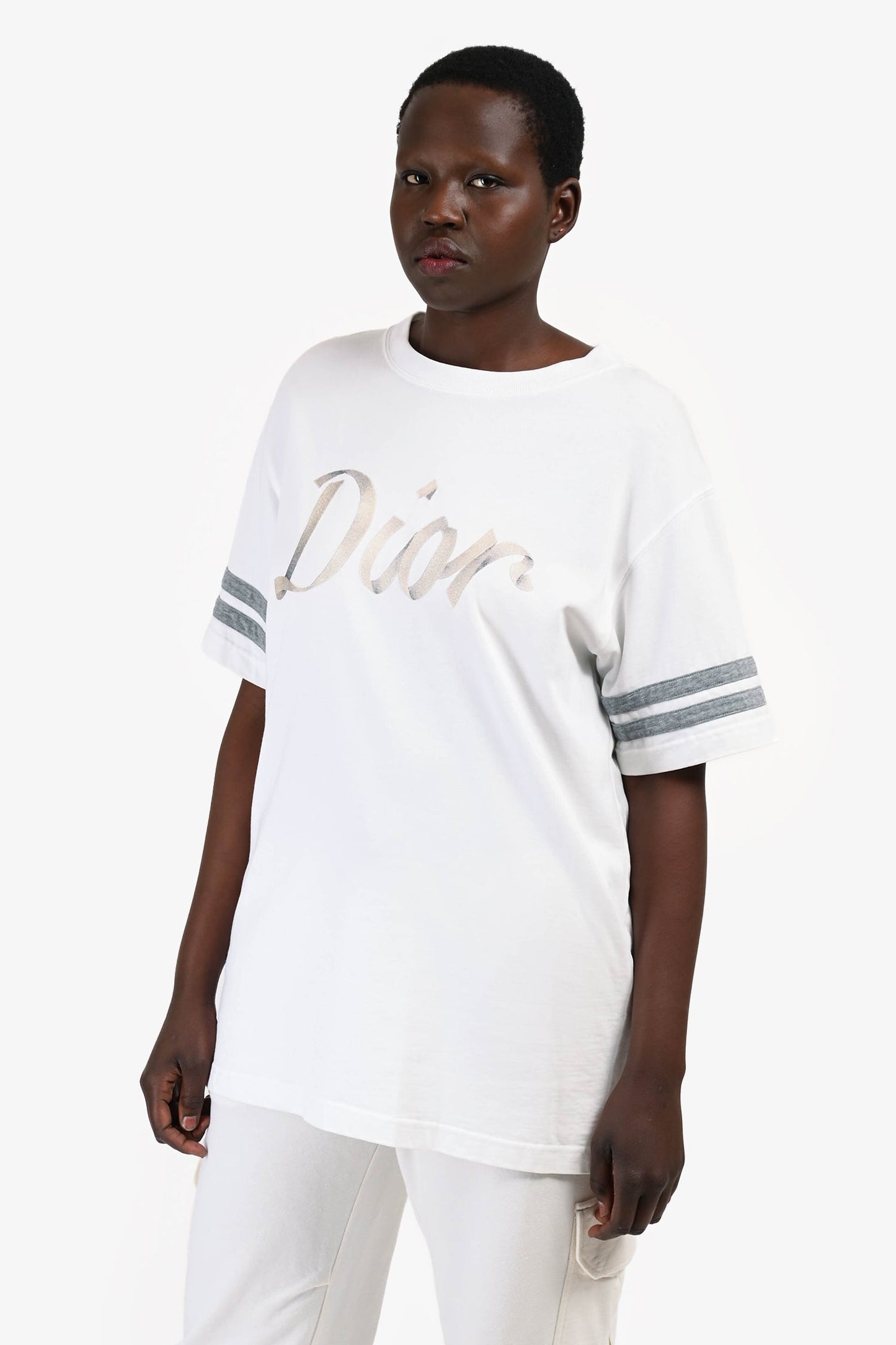 Christian Dior 2022 White/Grey Embroidered Ribbon Logo T-Shirt Size M Mens