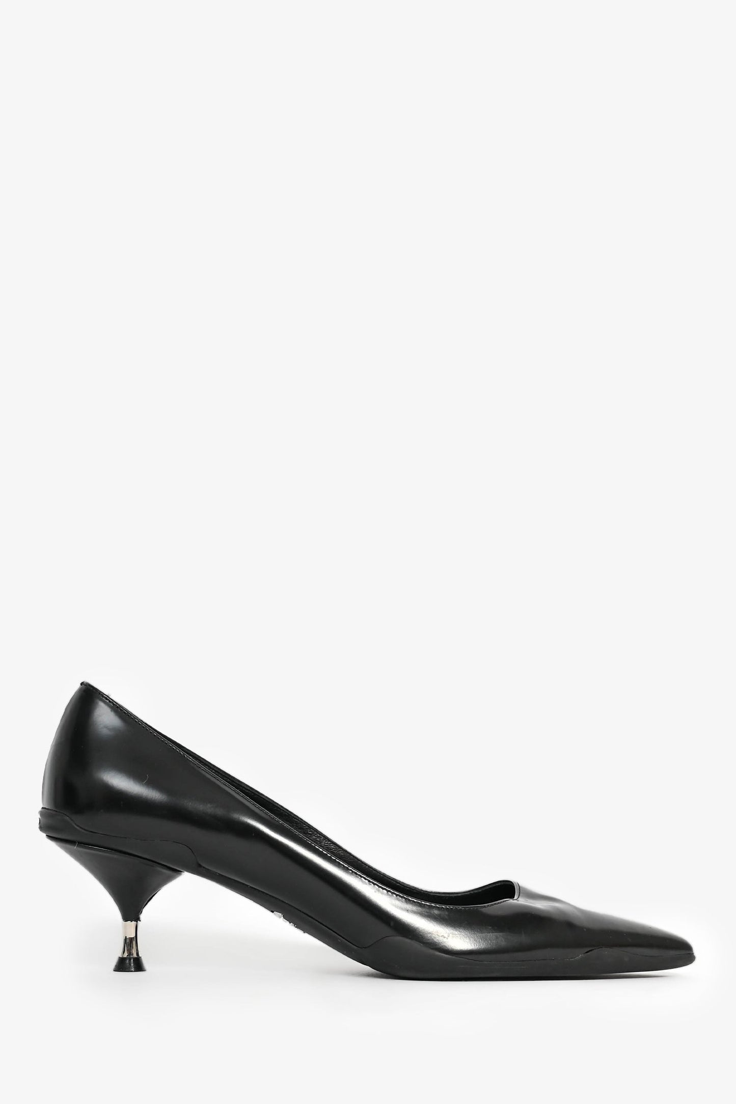 Prada Black Leather /Rubber Pointed Kitten Heels Size 37.5