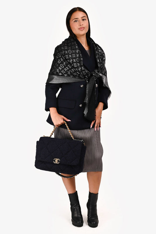Chanel™ 2020 Navy Tweed Large Chanel™ 19 Shoulder Bag