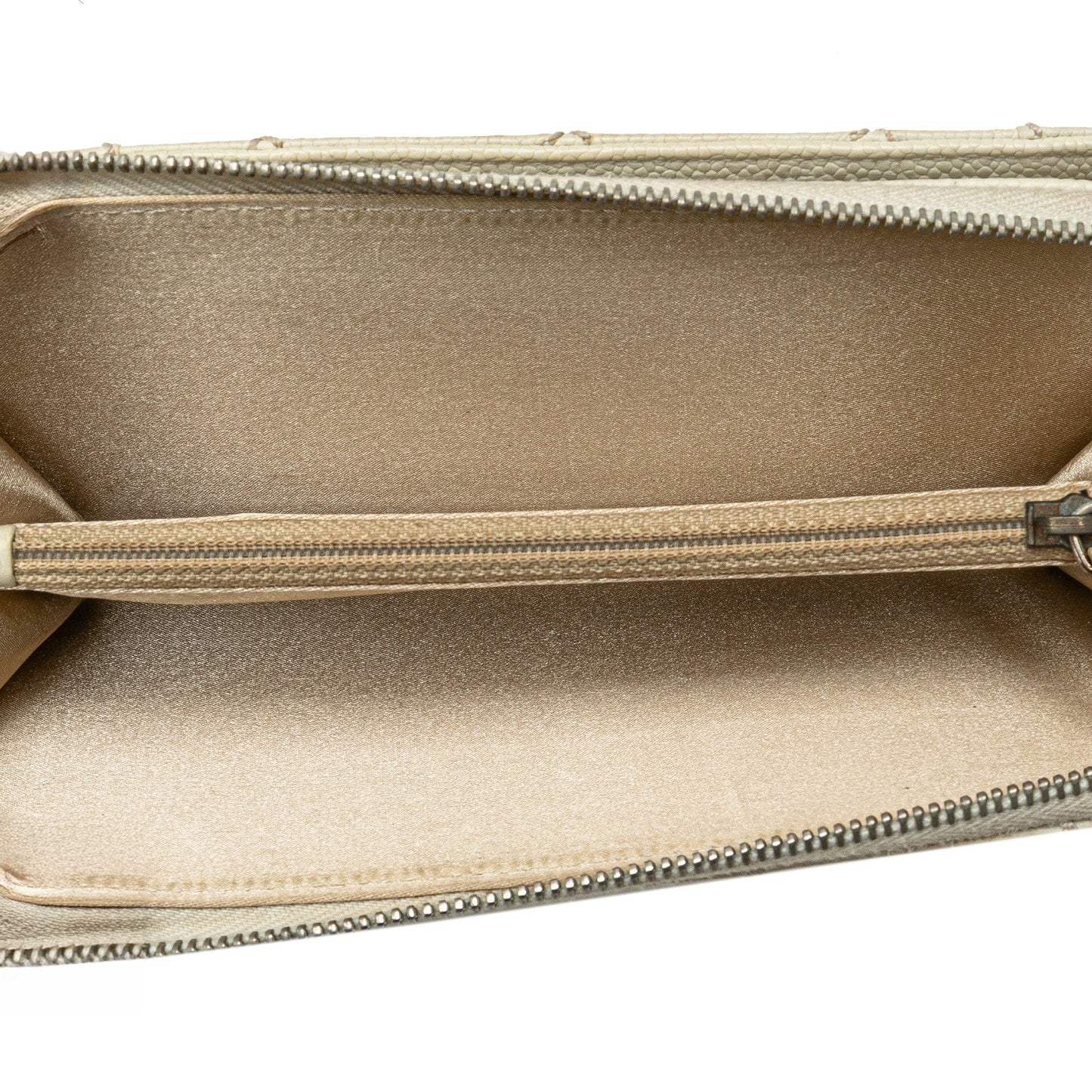 White Chanel CC Quilted Caviar Zip Around Long Wallet