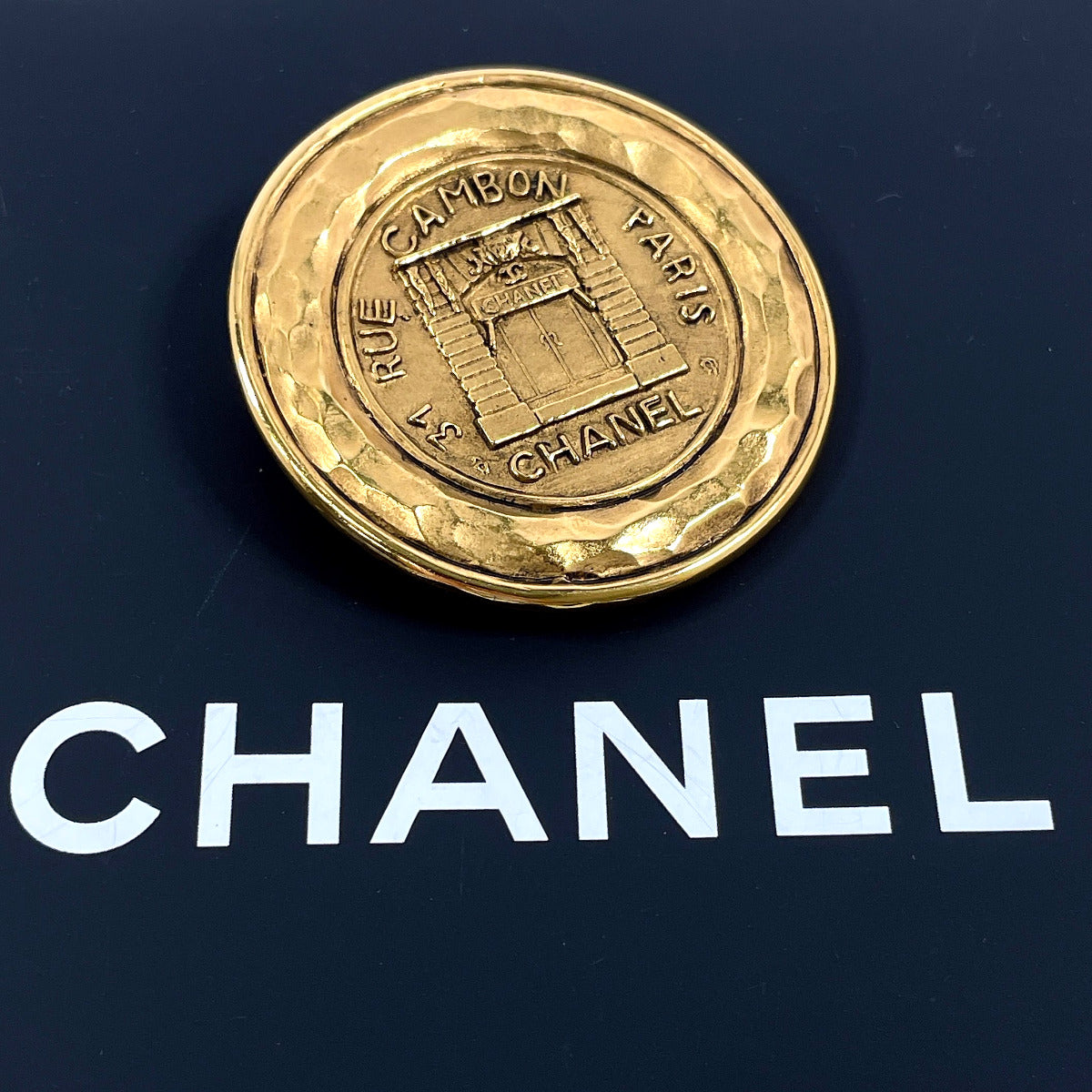 CHANEL Brooch Gold Plated gold vintage 31 RUE CAMBON PARIS Women Used