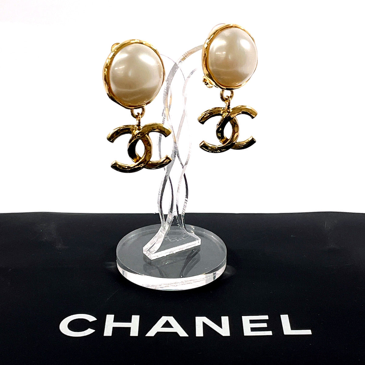 CHANEL Earring Gold Plated, Faux Pearl gold COCO Mark