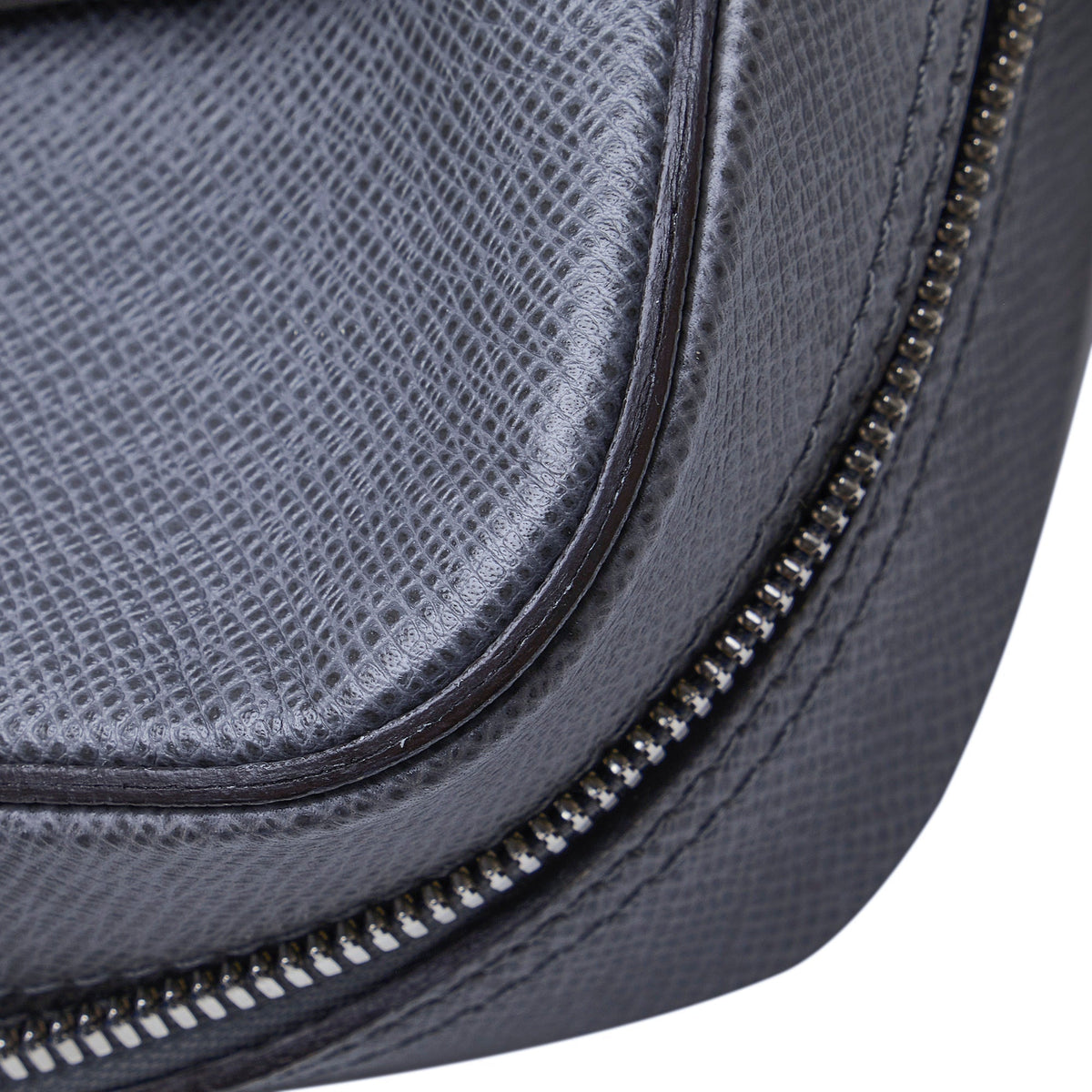 LOUIS VUITTON Taiga Porte-Documents Business MM Business Bag