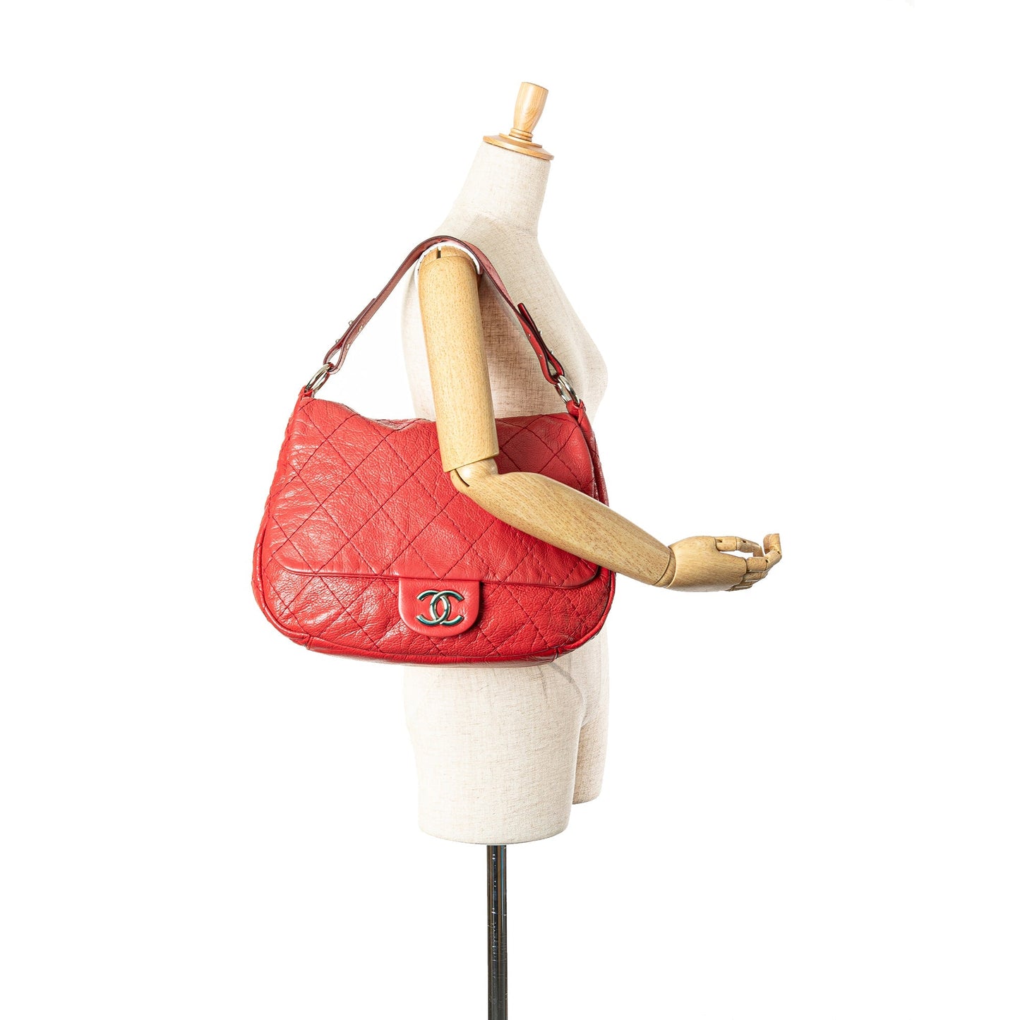 Red Chanel Large Quilted Aged Calfskin On The Road Flap Shoulder Bag