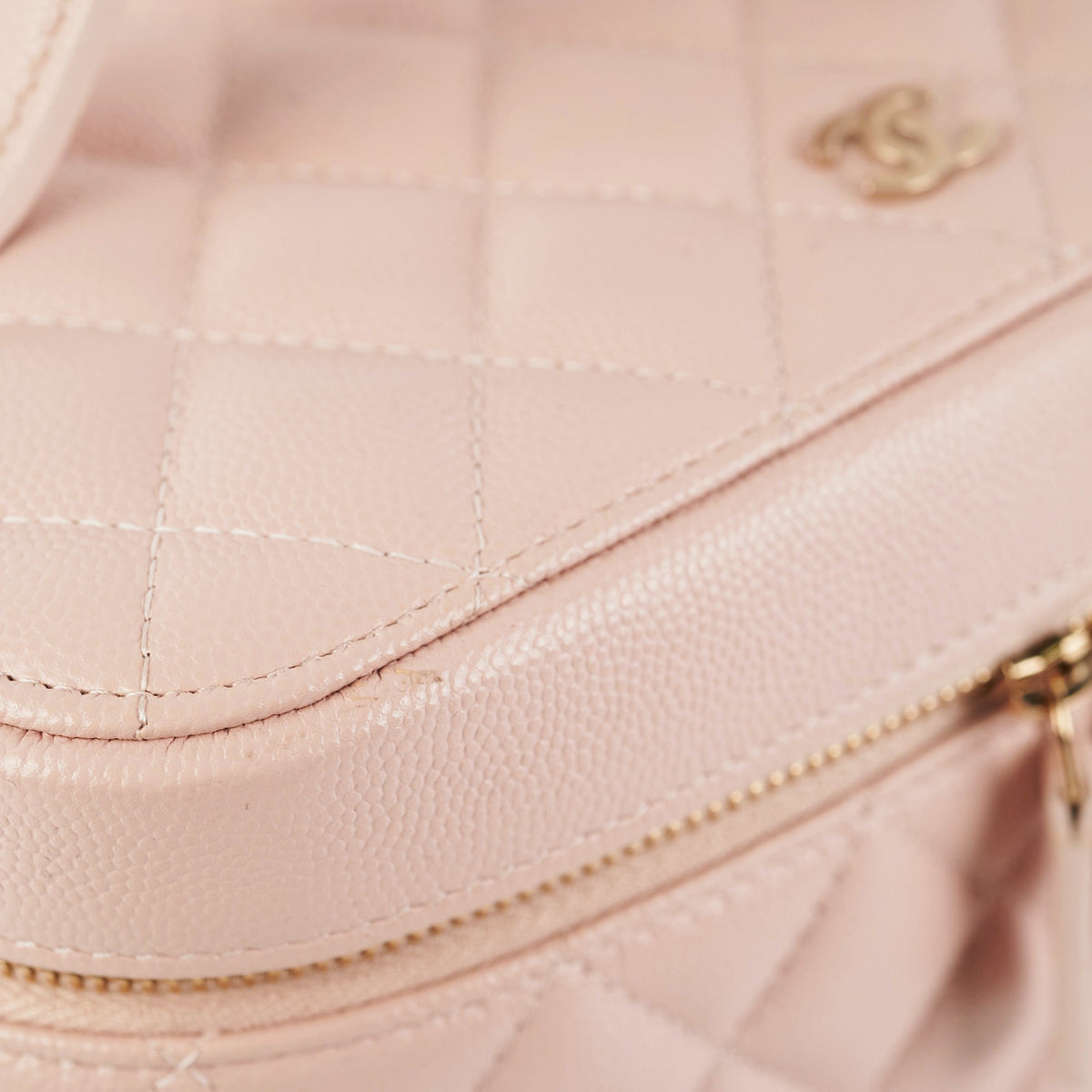 Chanel Pink Caviar Vanity - 21C