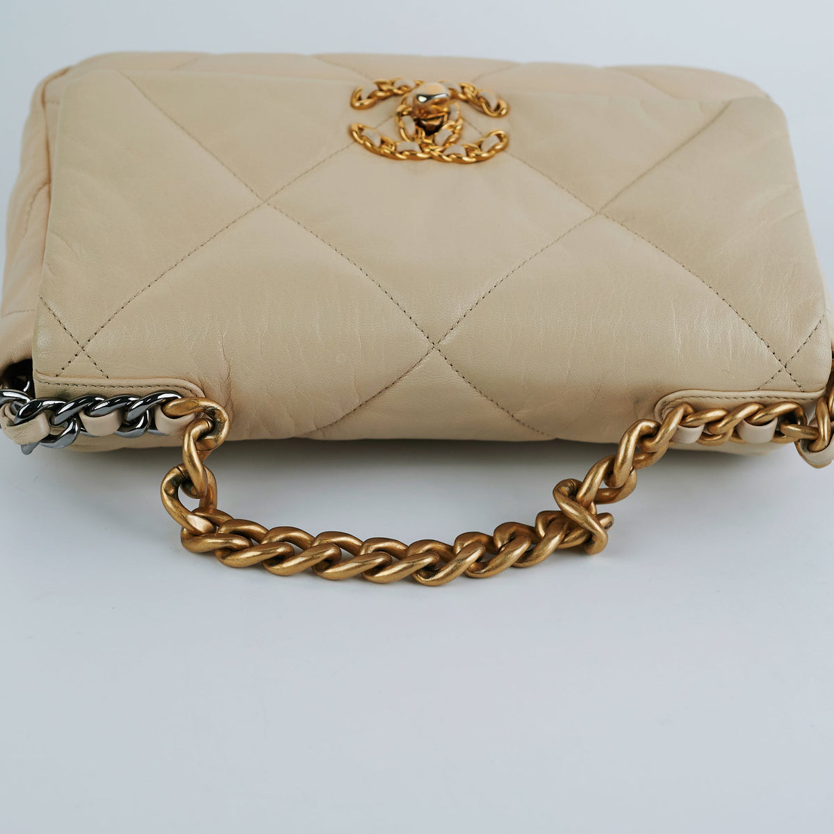 Chanel Small 19 Beige
