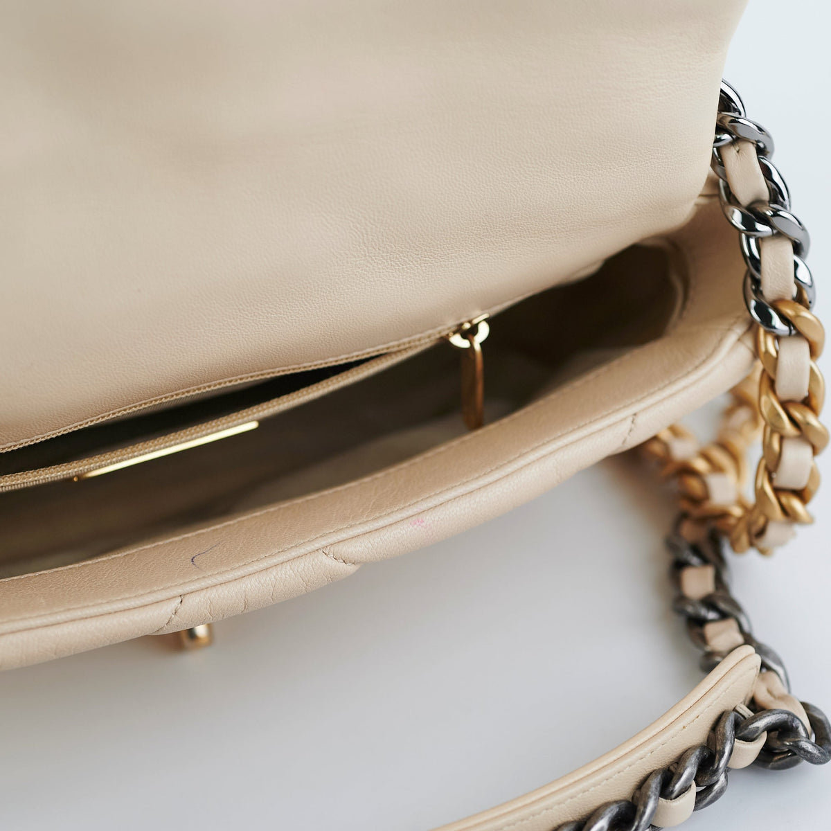Chanel Small 19 Beige