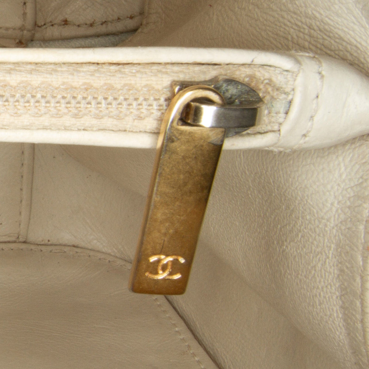 White Chanel Medium Caviar Filigree Vanity Case Satchel