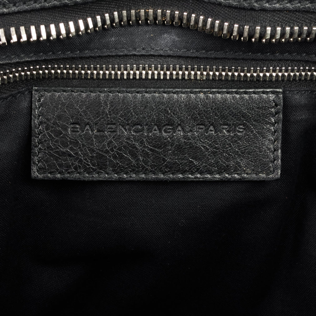 Giant City Agneau Leather Bag