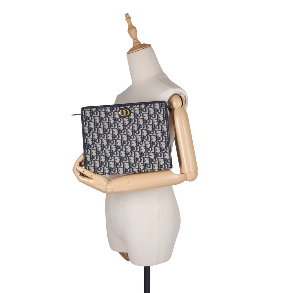 Montaigne 30 Oblique Jacquard Clutch Bag