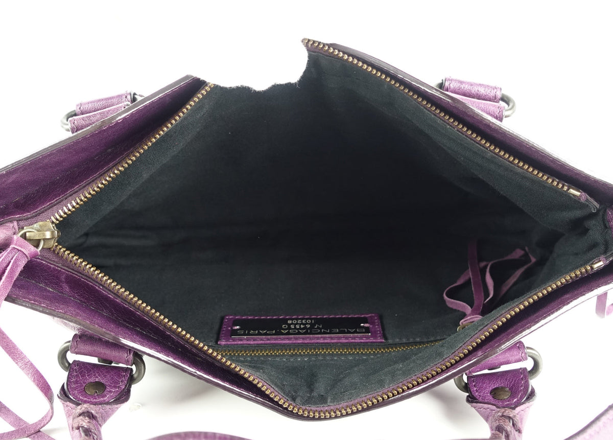 First Classic Studs Agneau Leather City Bag
