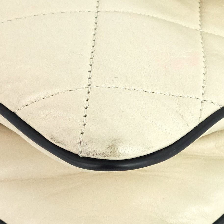 CHANEL Reissue Lambskin Shoulder Bag