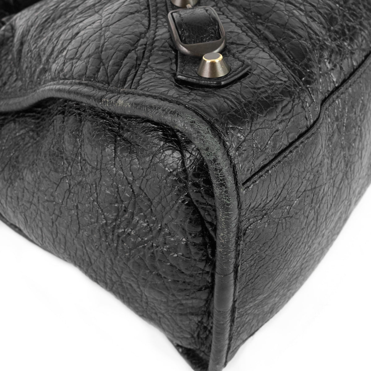 City Classic Studs Medium Lambskin Leather Bag