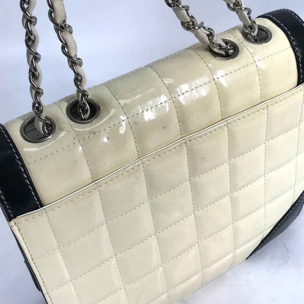CHANEL Shoulder Bag Patent leather white COCO Mark CC Chocolate bar Women Used