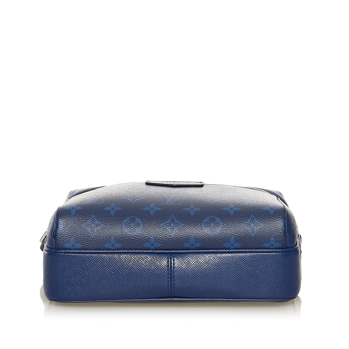 Louis Vuitton Outdoor Messenger Blue Taïgarama