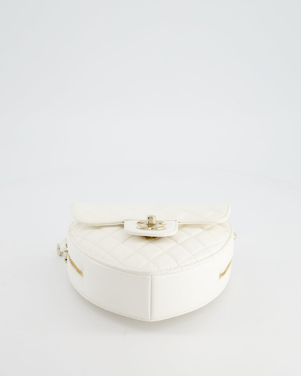 Chanel White Medium Heart Bag in Lambskin Leather with Champagne Gold Hardware