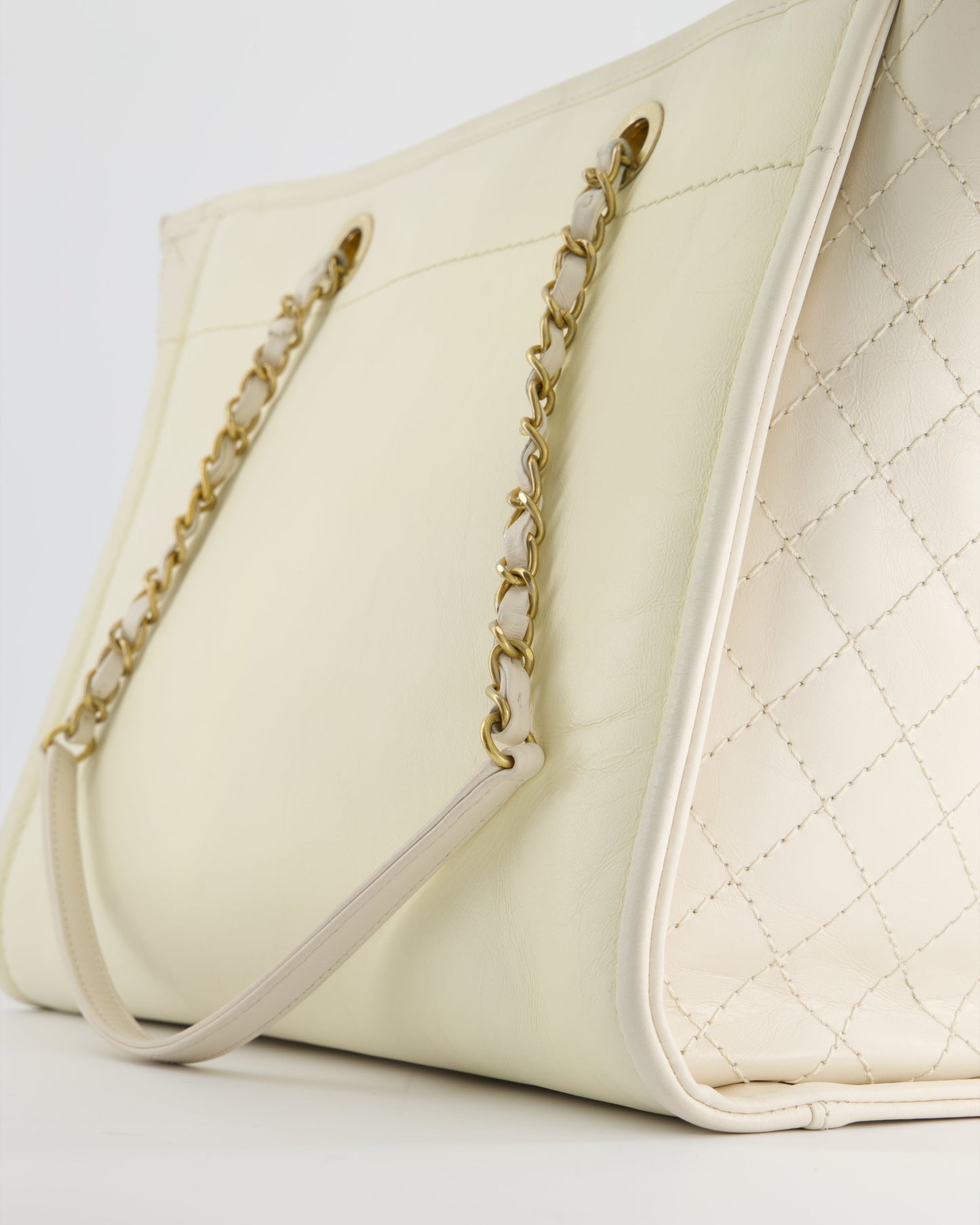 Chanel White Leather Deauville Tote Bag with Gold Hardware