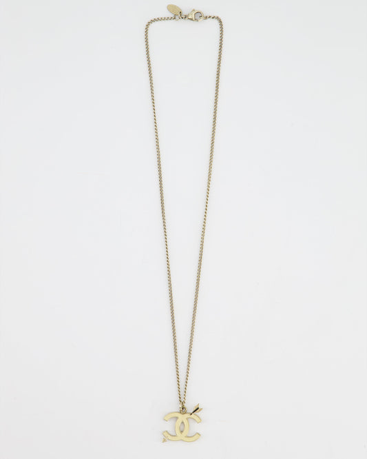 Chanel Champagne Gold Necklace with Cream CC Pendant