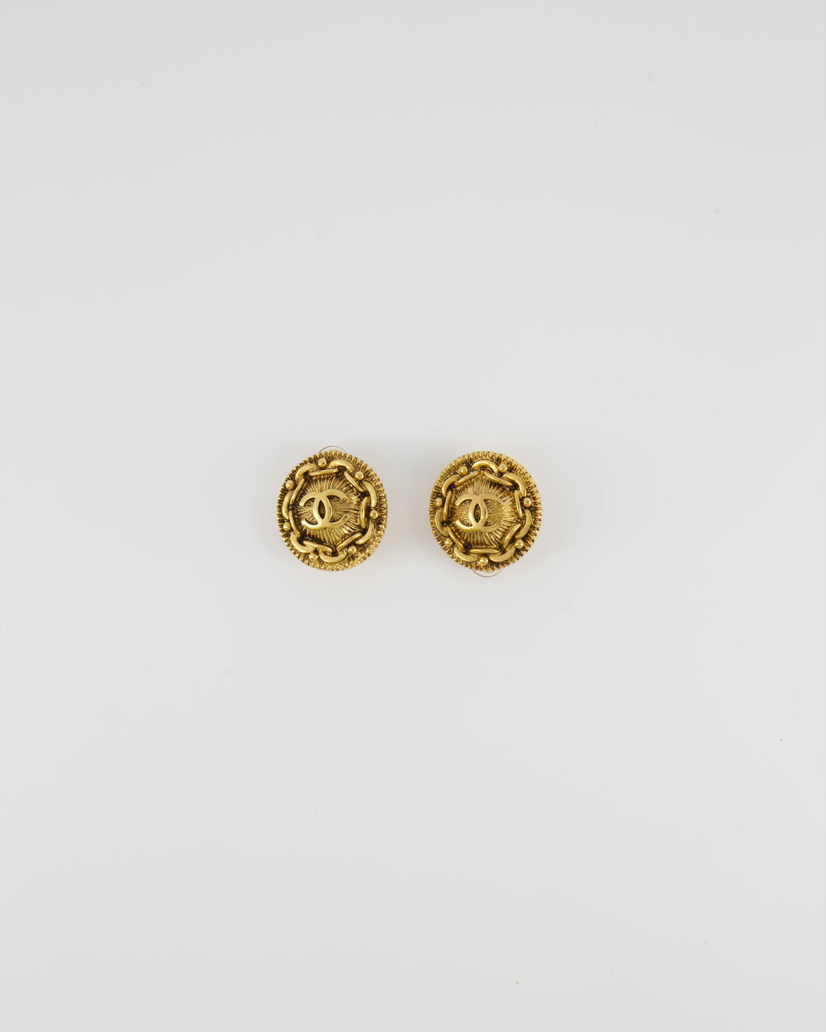 Chanel Vintage Yellow Gold Round Abstract CC Logo Clip On Earrings