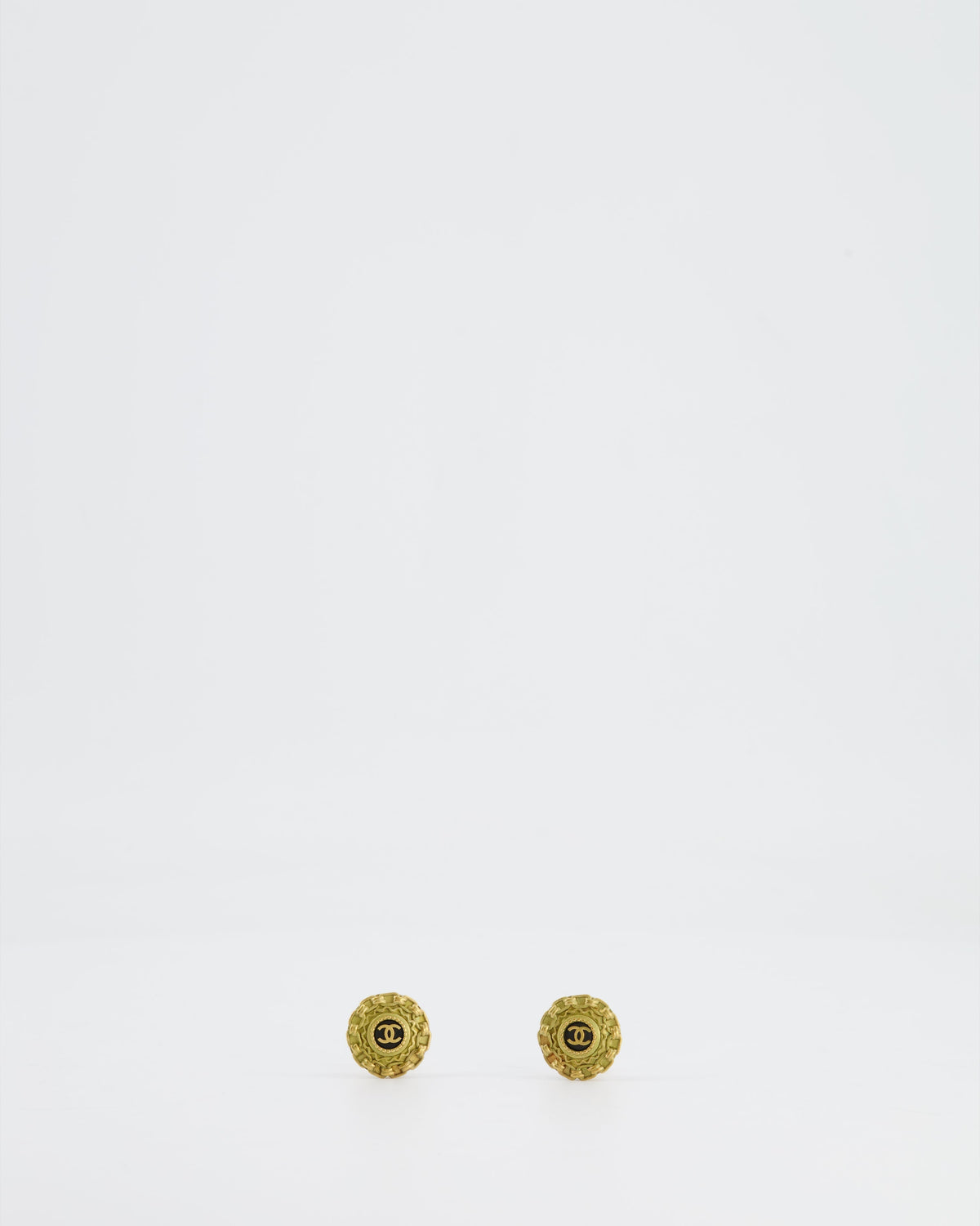 Chanel Vintage Yellow Gold and Black CC Logo Round Clip-On Earrings