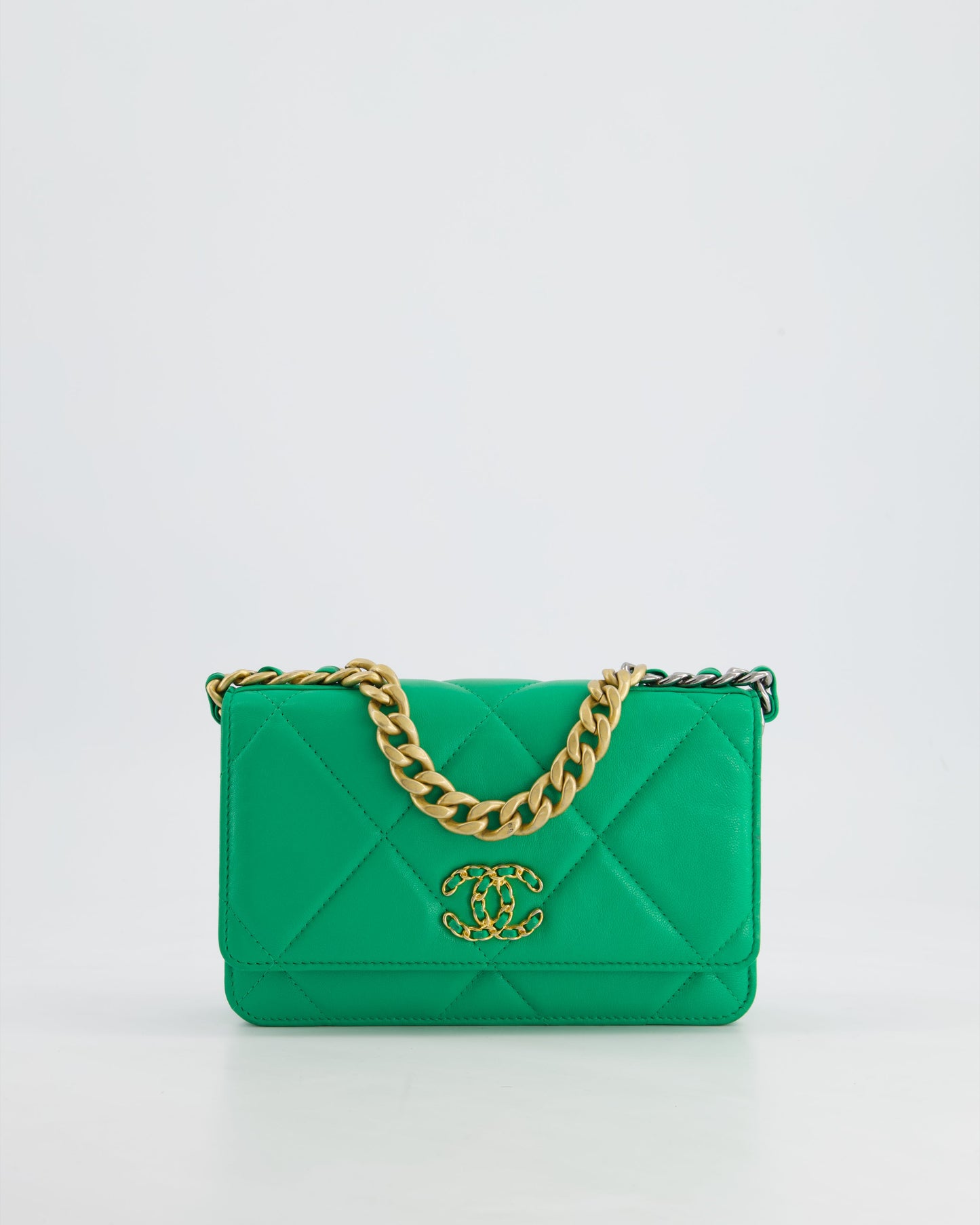 *HOT* Chanel 19 Green Wallet on Chain in Lambskin Leather with Mixed Hardware