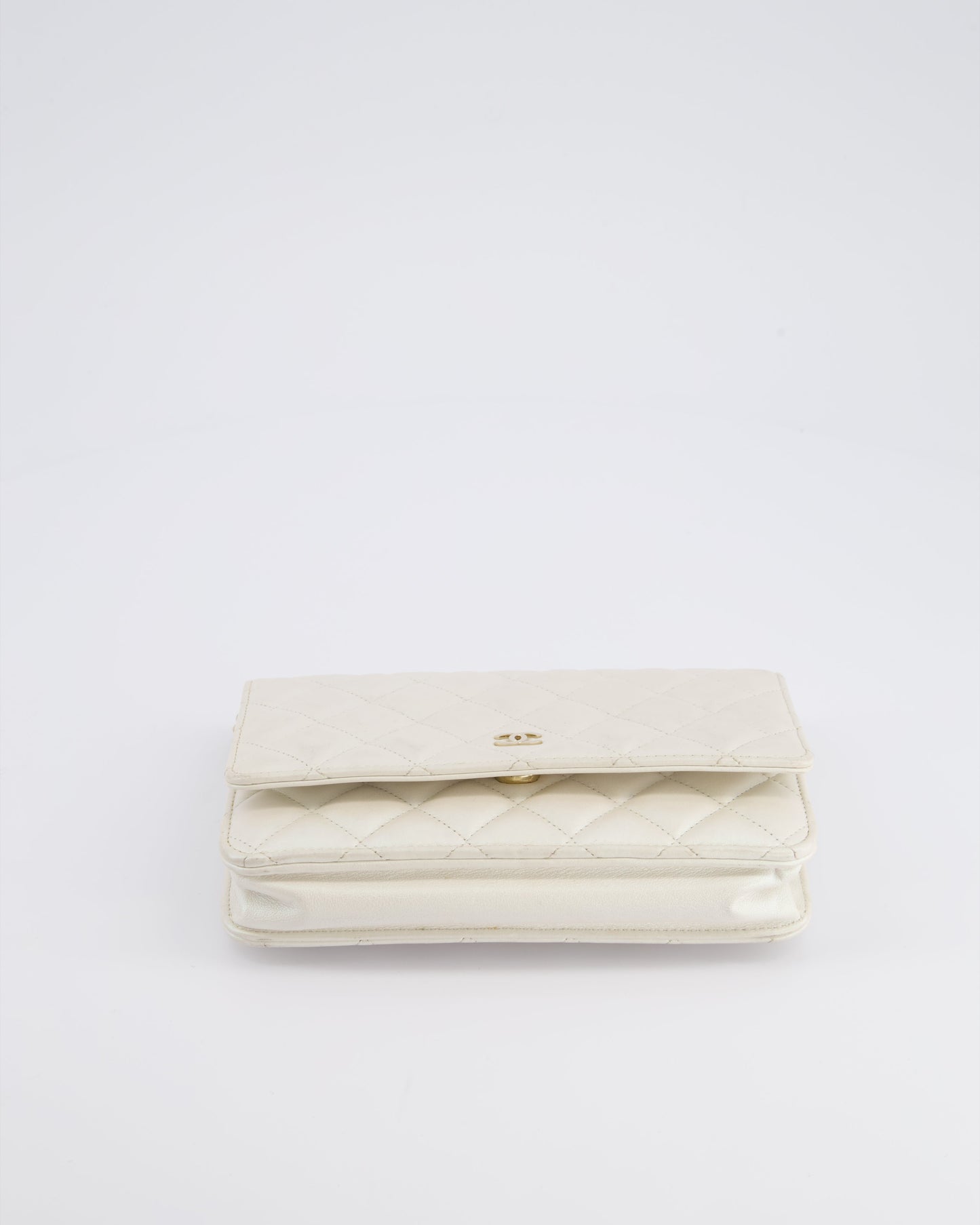 *HOT* Chanel Pearlescent Off-White Wallet on Chain Bag in Calfskin Leather with Champagne Gold Hardware