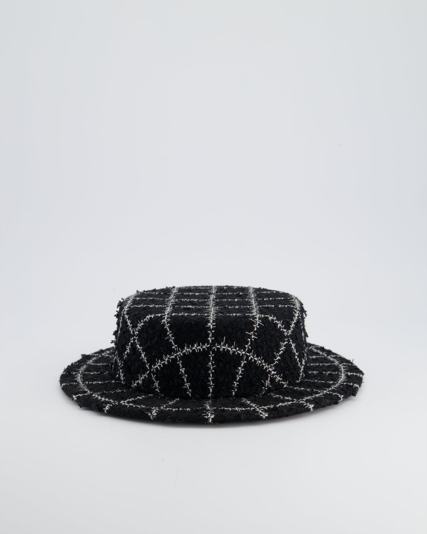 Chanel Black, White 19/K Tweed CC Hat Size S