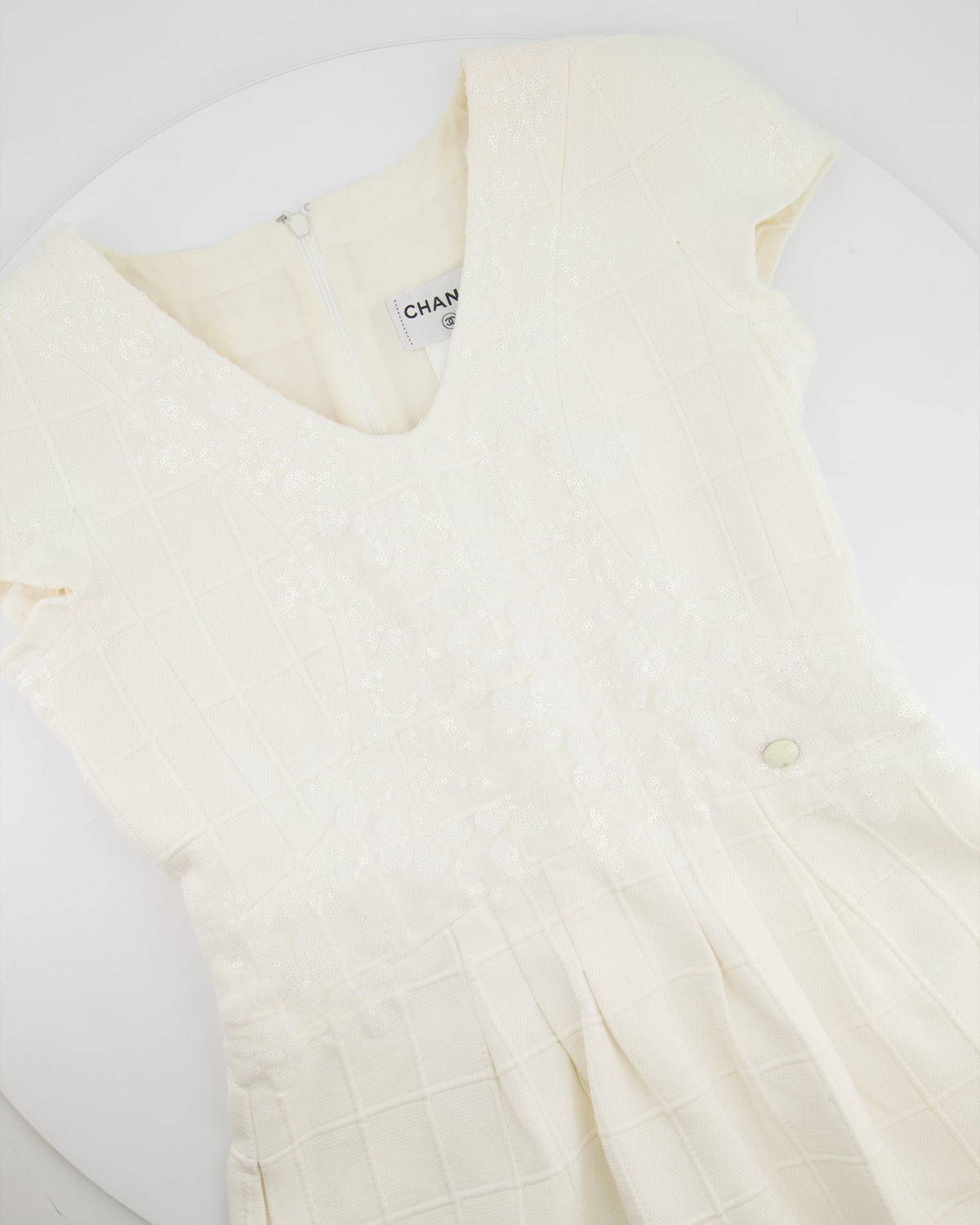 Chanel White Mini Dress With Floral Sequin Detail Size FR 42 (UK 14)