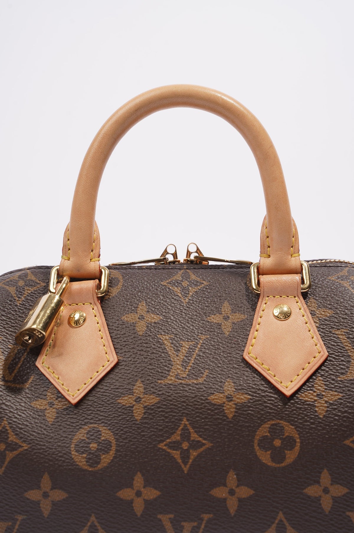 Louis Vuitton Speedy Bandoulière  Monogram Coated Canvas 20