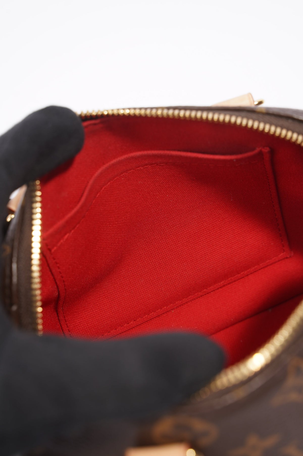 Louis Vuitton Speedy Bandoulière  Monogram Coated Canvas 20