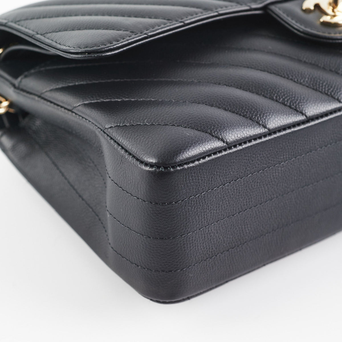 Chanel Medium Classic Flap Chevron