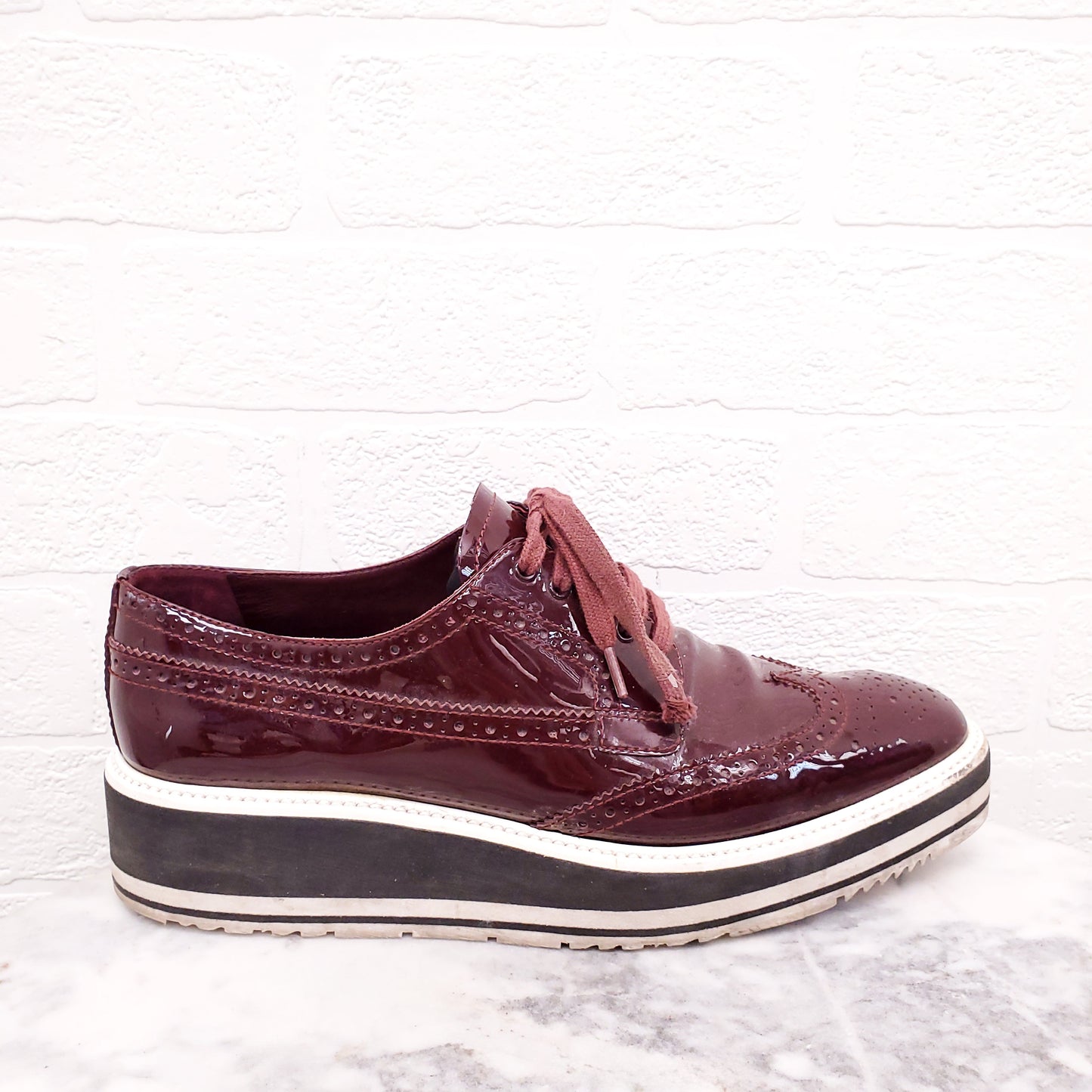 PRADA BURGUNDY PATENT OXFORD SNEAKERS - SIZE 40