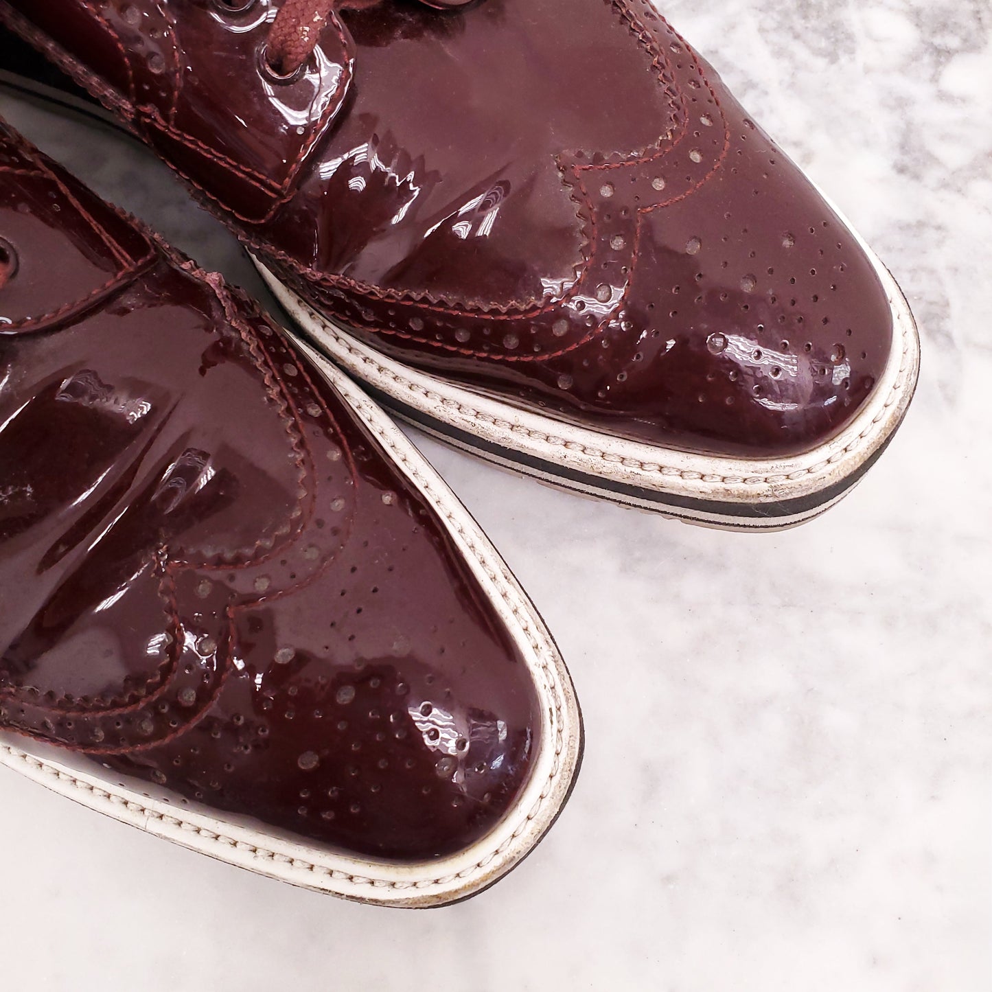 PRADA BURGUNDY PATENT OXFORD SNEAKERS - SIZE 40