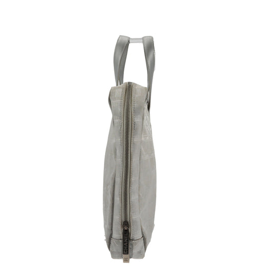 CHANEL Shoulder Bag in Metallic Fabric