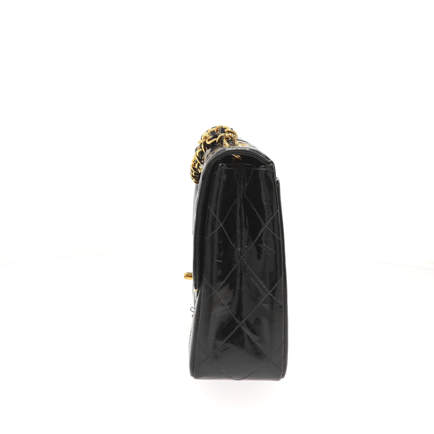 CHANEL Timeless/Classique Shoulder Bag in Black Patent