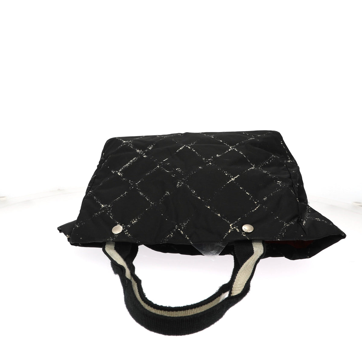 Top Quality Chanel Handbag in Black Fabric