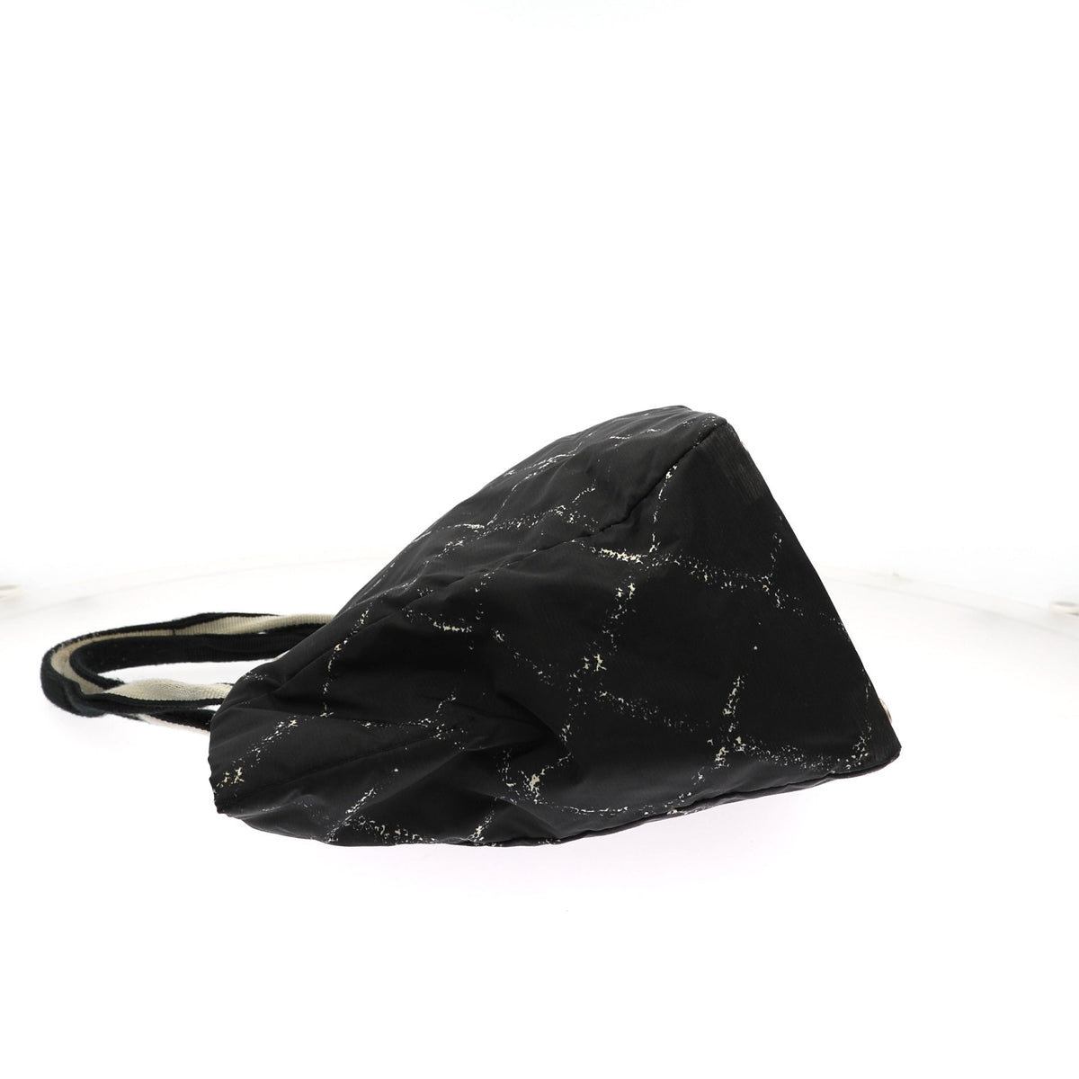 Top Quality Chanel Handbag in Black Fabric
