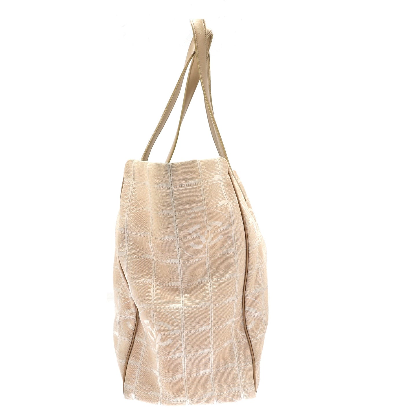 CHANEL Shoulder Bag in Beige Fabric